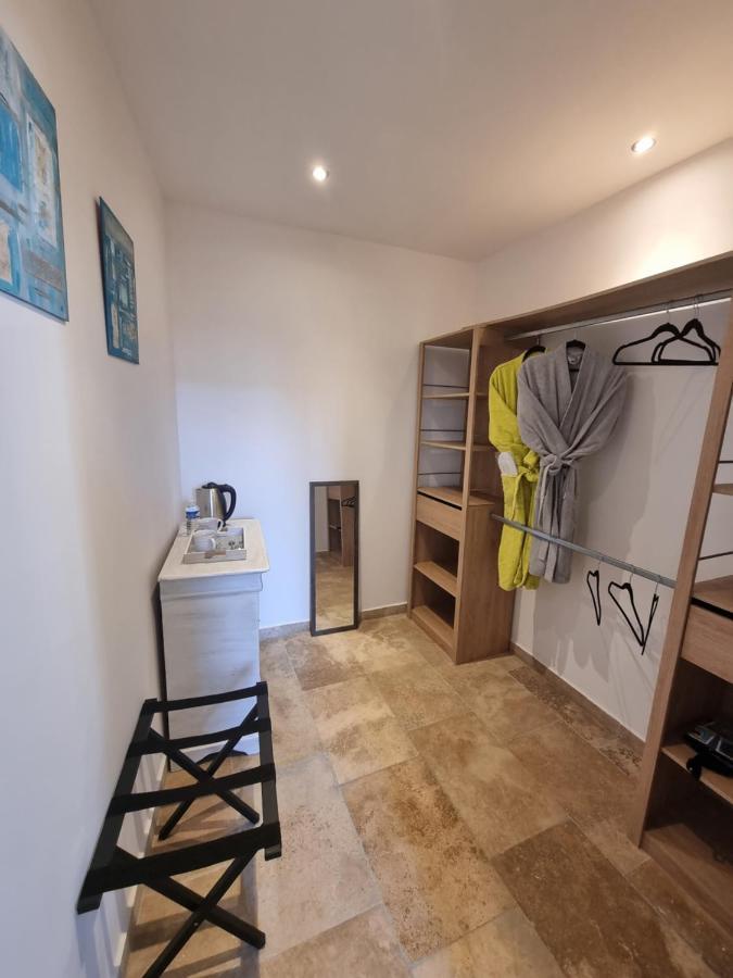 La Bastide Bed and Breakfast Bédarrides Εξωτερικό φωτογραφία