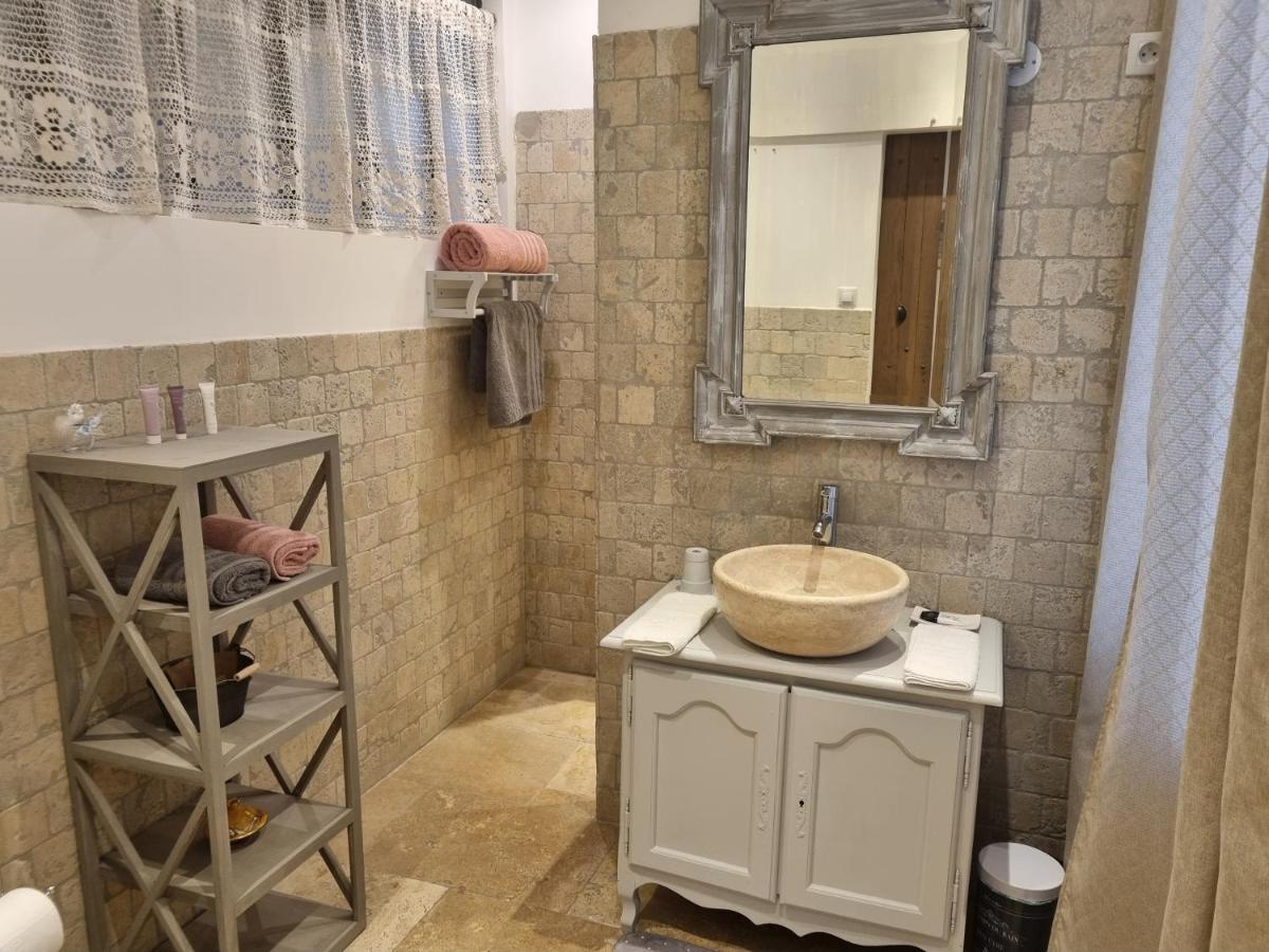 La Bastide Bed and Breakfast Bédarrides Εξωτερικό φωτογραφία