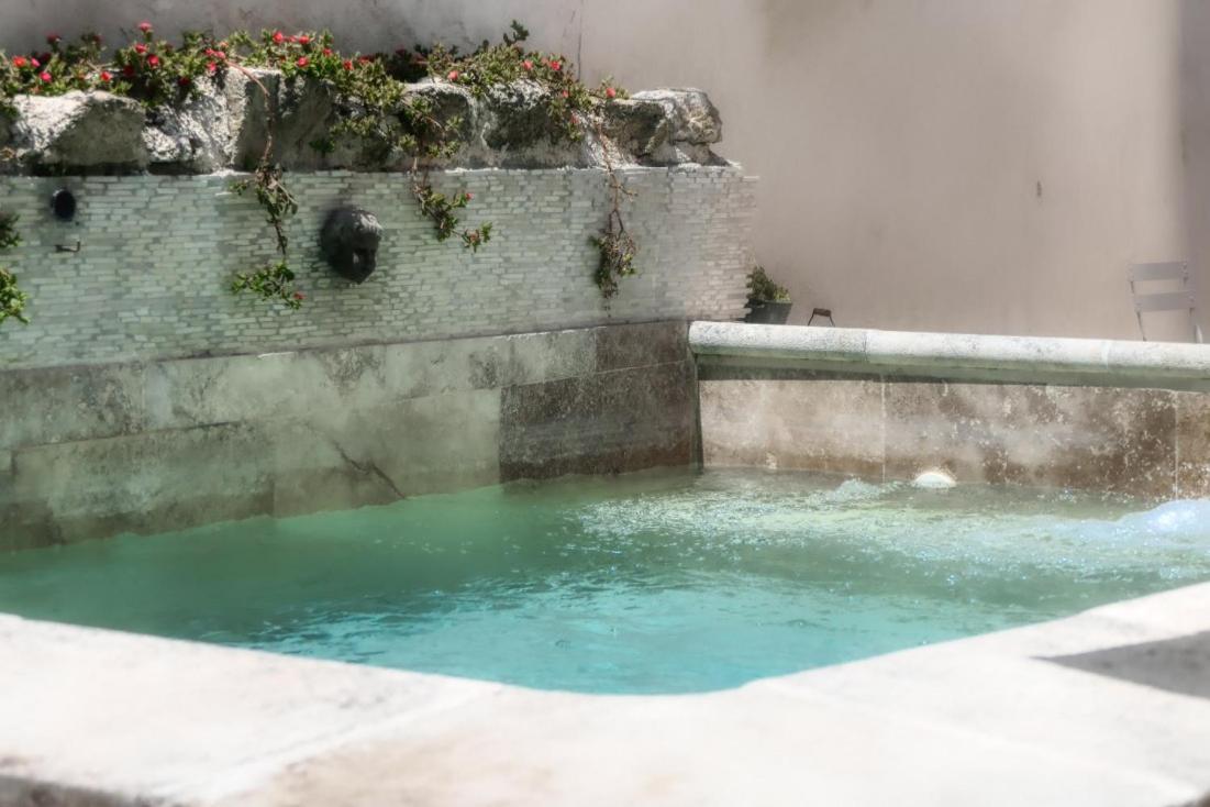 La Bastide Bed and Breakfast Bédarrides Εξωτερικό φωτογραφία
