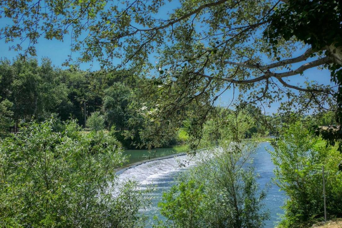 La Bastide Bed and Breakfast Bédarrides Εξωτερικό φωτογραφία