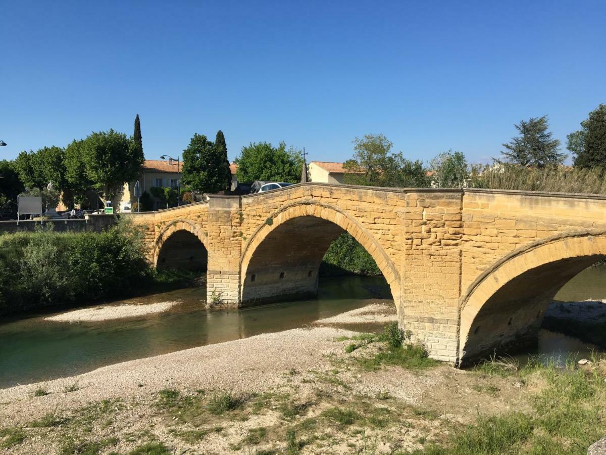 La Bastide Bed and Breakfast Bédarrides Εξωτερικό φωτογραφία